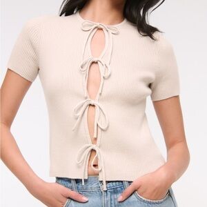 NWT Short-Sleeve Cream Tie-Front Ribbed cardigan
